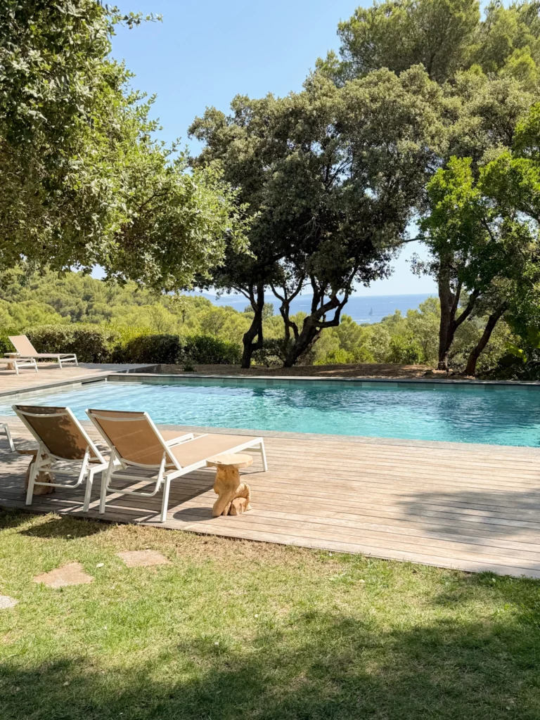 location avec piscine privée
