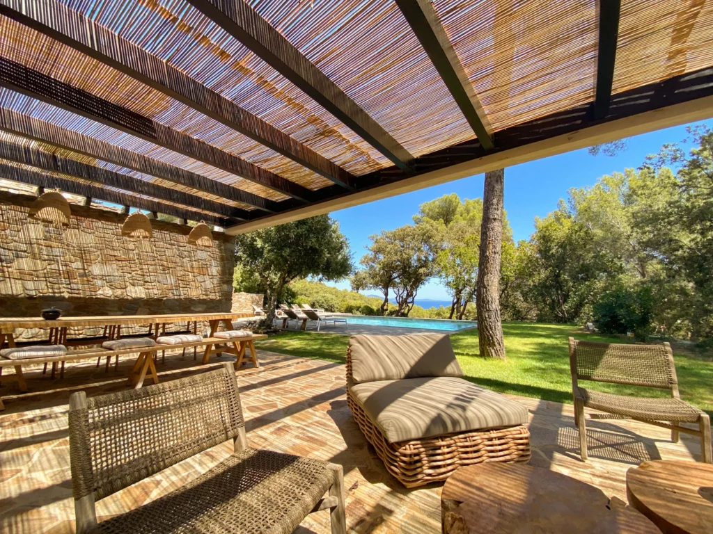 pool house and sea view wabi sabi in Bormes les mimosas
