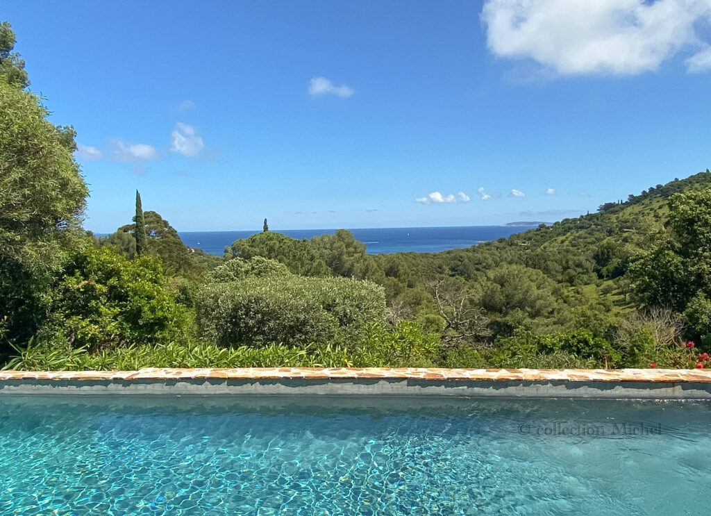 villa avec piscine et vue mer mediterranée