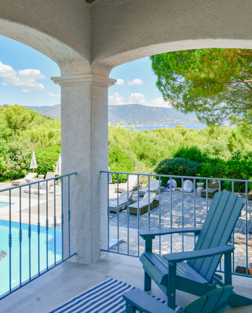 Location villa au Cap Bénat VILLA BLEUE