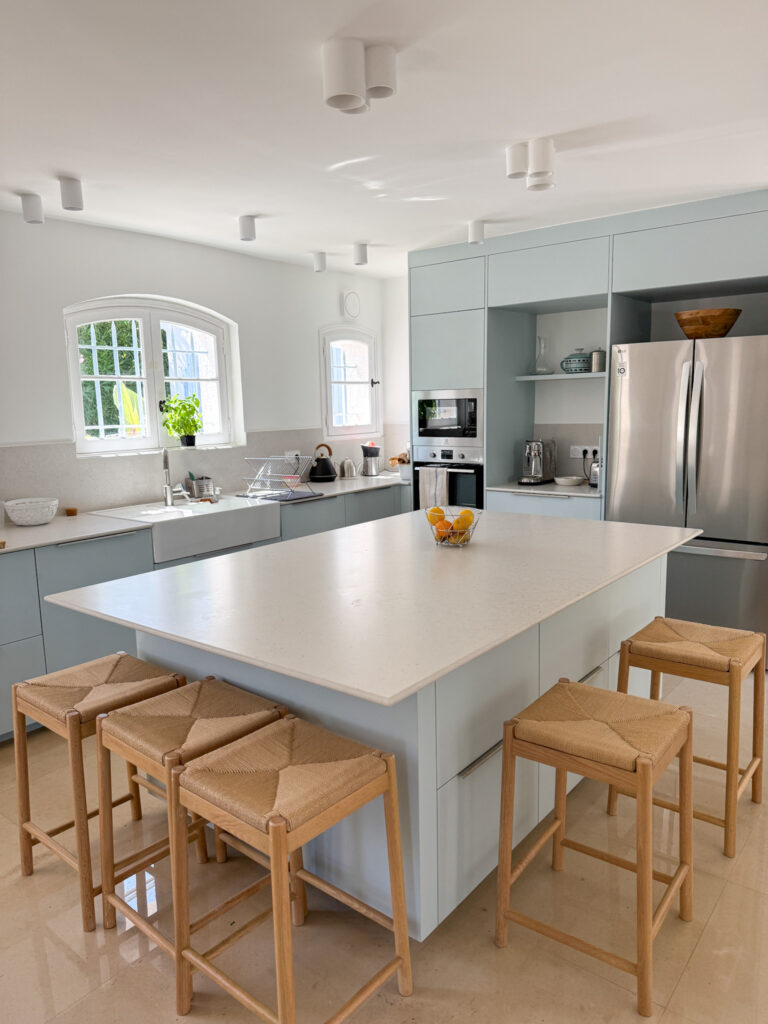 Location villa au Cap Bénat VILLA BLEUE