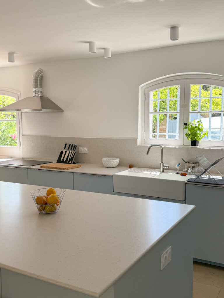 Location villa au Cap Bénat VILLA BLEUE