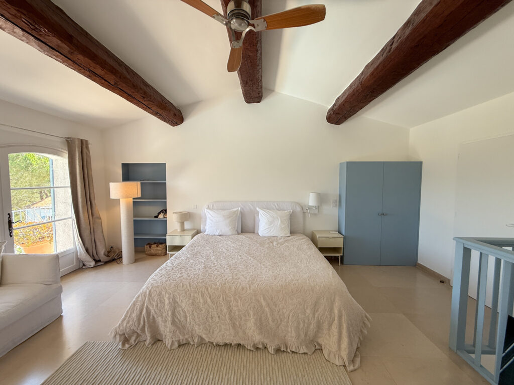 Location villa au Cap Bénat VILLA BLEUE