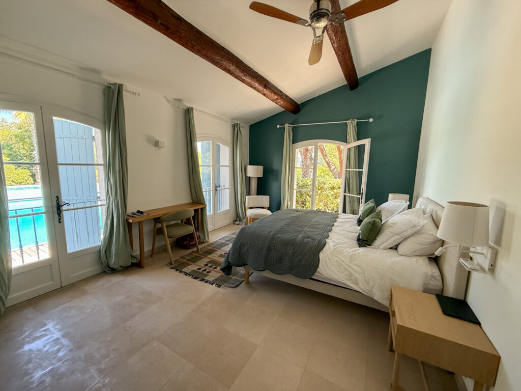 Location villa au Cap Bénat VILLA BLEUE