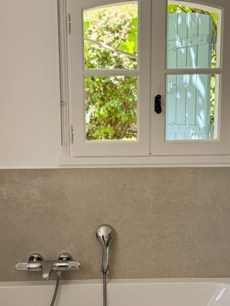 Location villa au Cap Bénat VILLA BLEUE